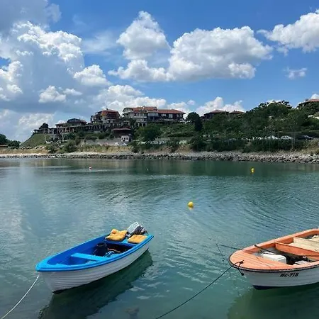 Apartment 1 Bedroom In Bay View