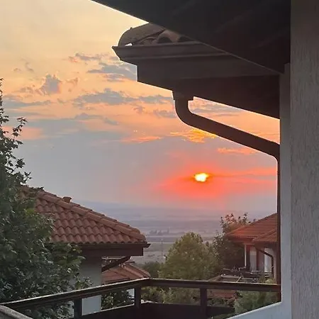 1 Bedroom In Bay View Apartment *